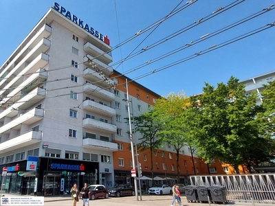 gepflegte 2-Zimmer Wohnung mit Charme in Bahnhofsnähe