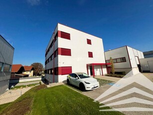 570 m² klimatisierte Bürofläche mit Parkplätzen Nähe Industriezeile!