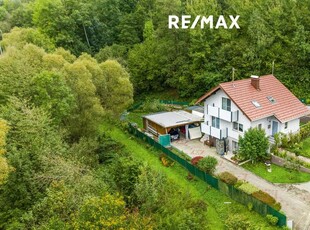 Einfamilienhaus in Bruckmühl mit Carport