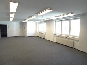 In bester Zentrumslage von Innsbruck gelangt eine Bürofläche mit ca. 332m² zur Vermietung