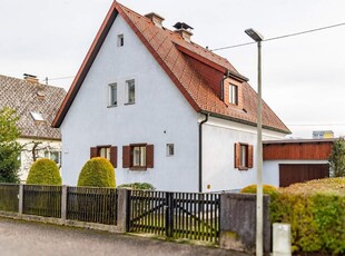 Wohnhaus in der Christkindlsiedlung auf 666 m² Grund