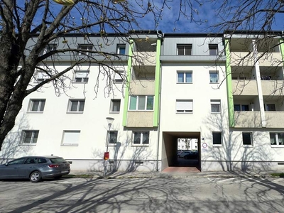 BESTENS GEPFLEGT UND BESTENS GELEGEN - WOHNUNG IN GÄNSERNDORF