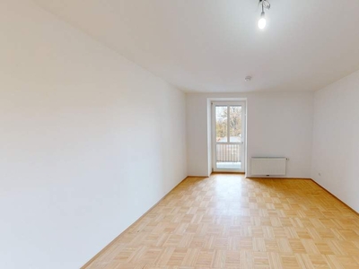 Erstbezug nach Sanierung: Moderne Stadtwohnung in zentraler Lage in Graz: 75 m² - 3 Zimmer - Balkon - neue Küche! Gleich anfragen! PROVISIONSFREI!
