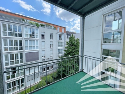 2 Zimmerwohnung mit großem Balkon und Küche im Herzen von Linz!