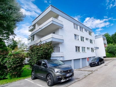 Gemütliche 3-Zimmer-Wohnung mit sonnigem Balkon in Salzburg-Aigen