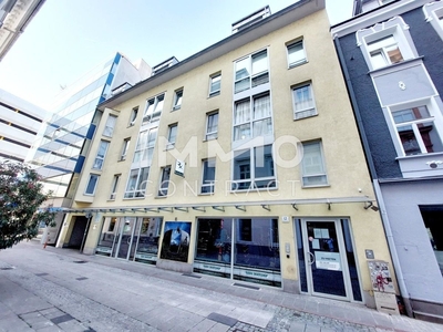 Ruhige 2-Zimmer Wohnung mit Loggia in der Marienstraße 12 zu vermieten