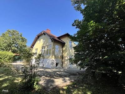 Villa mit tollem Garten