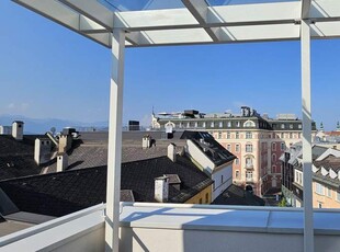 Luxuriöses Penthouse mit Dachterrassen und Panoramablick in Zentrumsnähe