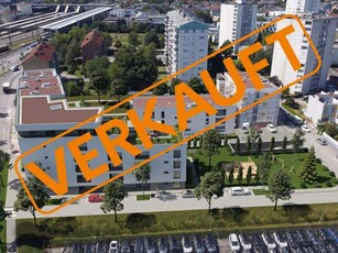 * * * VERKAUFT * * * Neu erbaute Wohnträume in Wels: Moderne 3-Zimmer Wohnung mit Balkon, Tiefgarage und Top-Ausstattung