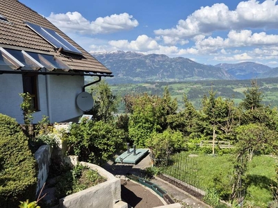 Charmantes Einfamilienhaus mit fantastischem Bergblick