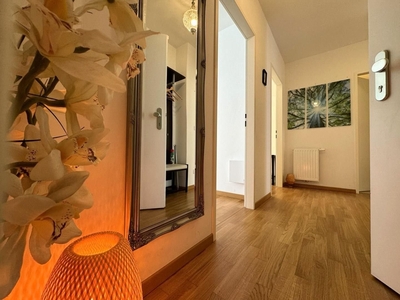 126 m² Wohnung, 4 Zimmer, 2 Bäder, Klima und optionalen Autoabstellplatz // 126 m² Apartment, 4 Rooms, 2 Baths, AC and optional Parking //