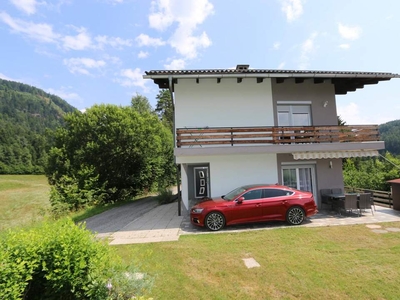 Zweifamilienwohnhaus mit toller Aussicht