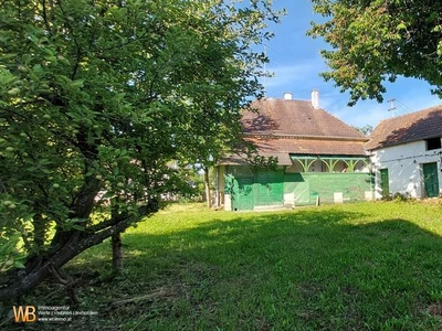 Uriges Bauernhaus samt Stadel und Garten in Deutsch-Schützen-Eisenberg