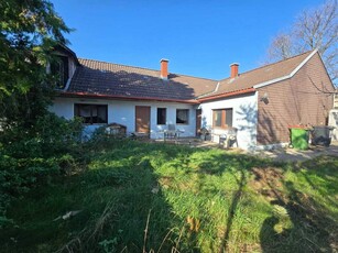 Sanierungsbedürftiges Haus mit großem Garten in ruhiger Lage in Haringsee, Niederösterreich