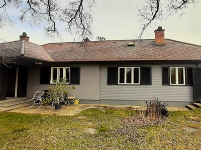 FRÜHLINGS-SCHNÄPPCHEN! Bungalow mit großem Garten! Der Dachboden kann noch ausgebaut werden!