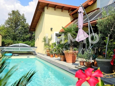 Traumhafte Villa mit allem Komfort in Guntramsdorfs Zentrum - Profiküche, Pool, Sauna