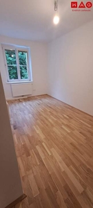 Erstbezug nach Sanierung! Zentral gelegen 2-Zimmer Wohnung in Grieskirchen mit guter Anbindung!