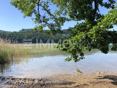 Ferienhäuschen am See auf Pachtgrund!!