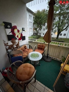 Großzügige und lichtdurchflutete Wohnung mit Loggia am grünen und ruhigen Stadtrand!