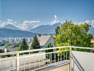 2 Zi.-Wohnung mit Balkon, Lagerräume und KFZ Stellplatz