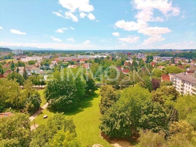 Nette 3-Zimmer Wohnung mit Loggia und beeindruckendem Fernblick