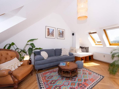 Exklusive Maisonette in Graz-Geidorf mit Schlossbergblick und Sonnenterrasse!