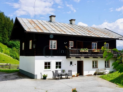 Exklusives Ferienhaus in absoluter Alleinlage mit Tradition und modernem Komfort