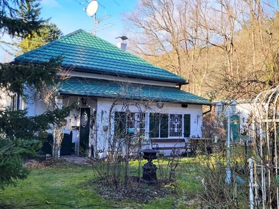 SOLIDES HISTORISCHES LANDHAUS IN PURKERSDORF