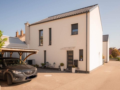 Townhouse mit Stil! Gute Verkehrsanbindung und niedrige Energie- und Betriebskosten