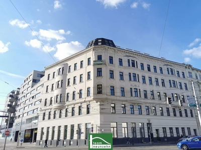 Absoluter Wohntraum im Dachgeschoss ! Küche bereits eingebaut - Terrasse - Lift - sofort beziehbar - JETZT ANFRAGEN