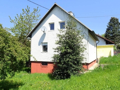 Einfamilienhaus mit 989 m² Grund zum Generalsanieren