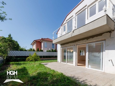 2230 Gänserndorf Schlüsselfertiges, helles Eckreihenhaus mit Balkon, Terrasse und Garten im Erstbezug