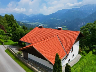 Komfort und Natur pur: Ihr Rückzugsort im Herzen Kärntens mit atemberaubendem Bergpanorama