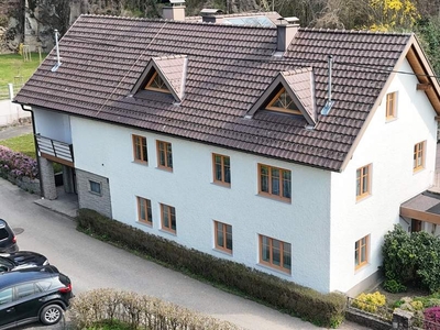 Einfamilienhaus in märchenhafter Schwertberger Naturlage am Fuße des Schlosses