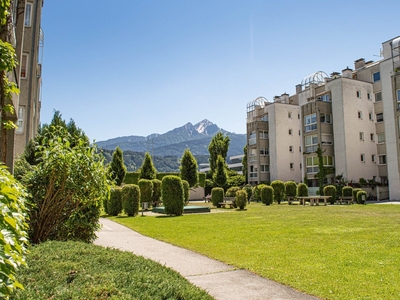 Generalsanierte, sonnige 4-Zi.Wohnung mit eleganter Loggia zentral in Innsbruck