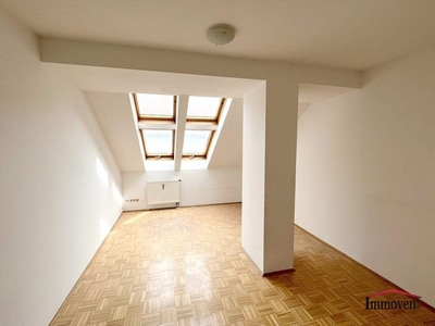 ERSTBEZUG nach Generalsanierung: 5-Zimmerwohnung mit Terrasse Nähe Jakominiplatz!