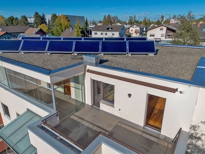 Familienfreundliche Dachterrassenwohnung