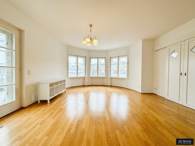 PENTHOUSE MIT 86 m² TERRASSE - EXKLUSIVE WOHNUNG - DIREKTER ZUGANG PER LIFT - INKL. 2 STELLPLÄTZE - LICHTDURCHFLUTEND WOHNEN IM 19. BEZIRK - ABSOLUTE