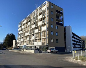 Hochwertige Gartenwohnung mit Terrasse und Tiefgaragenstellplatz in zentraler Lage!