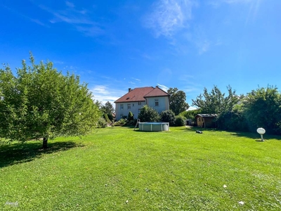 Historische Villa in Ebreichsdorf mit 1856m² großen Grundstück