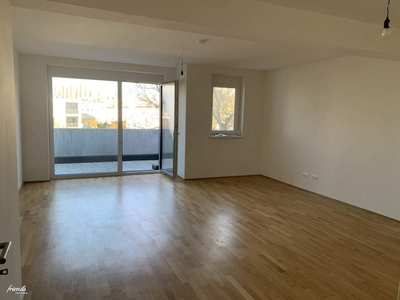 Moderne 2 Zimmer mit 14m² Balkon