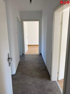 Perfekte Aufteilung - diese geräumige 2-Raumwohnung mit rd. 55 m² Wohnfläche befindet sich in bester Steyrer-Lage! Ab 01.05.2024 verfügbar!