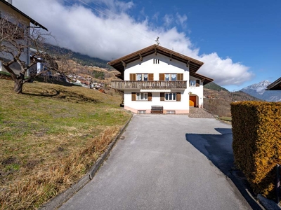 Tiroler Idylle pur: Haus mit großem Grundstück – Ideal für Gartenliebhaber und Selbstversorger