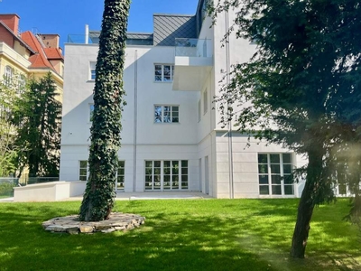 Großzügige Gartenmaisonette mit Indoor-Pool zum Erstbezug