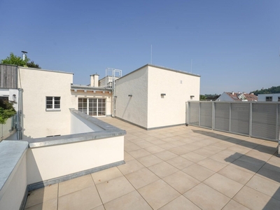 Modernes Penthouse im Altbau