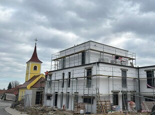 Neues Zuhause in Wilfersdorf bei Tulln : Erstbezug, 144,79m², 2 Stellplätze, Garten