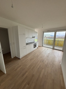 Erstbezug - Schöne Zweizimmerwohnung mit Loggia!