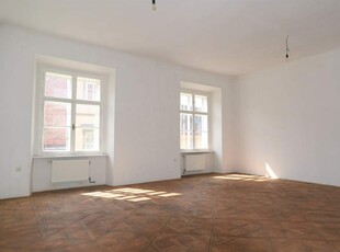 BESSER GEHT ES NICHT! Sensationelle ca. 70 m² Altbauwohnung im Zentrum von Graz!