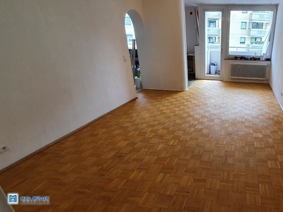 Das Salzburger Schnäppchen: 2 Zimmer, 2 Balkone - Für erste Zeit zu zweit !