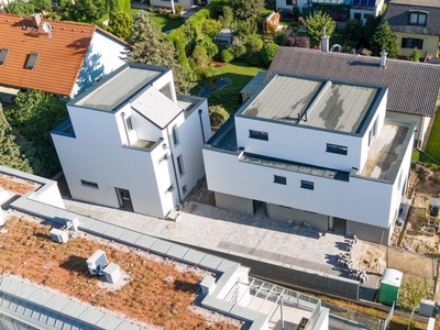 Elegante Neubauten: Erstbezug mit Garten, Terrasse und Luftwärmepumpe | Helle und moderne Räume | Hochwertige Ausstattung | Parkplatz